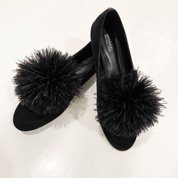 Michael Kors Fara Loafer Slip On Pom Pom Loafer Flats 7.5 Black - Picture 1 of 8